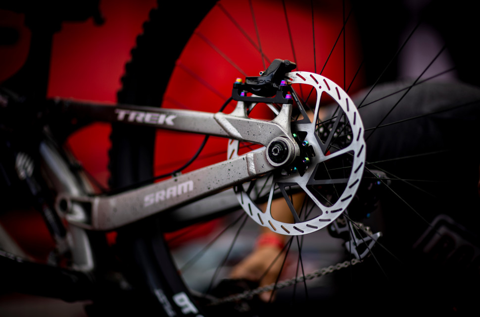 sram rotor with shimano brakes